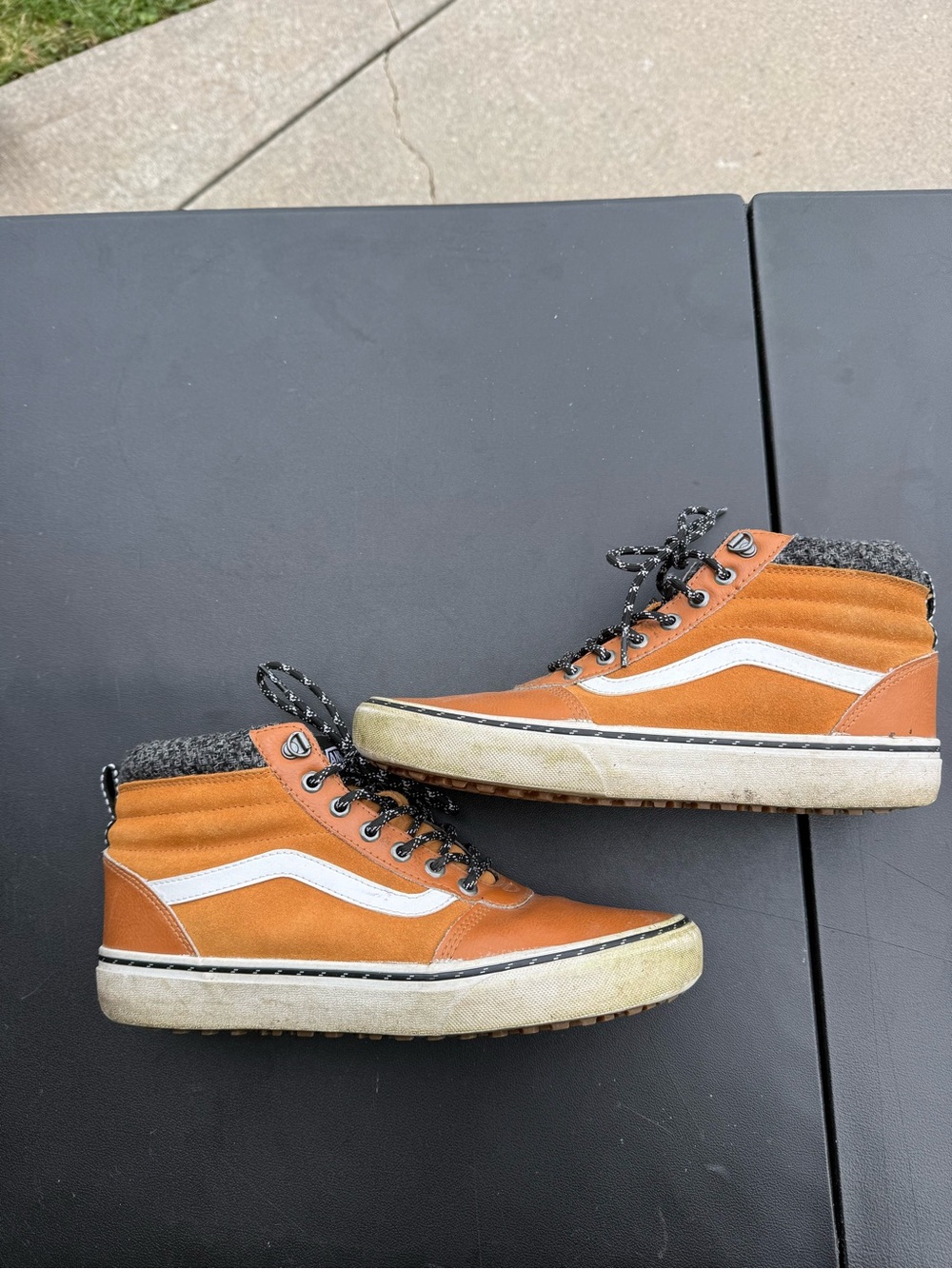 Vans Ward Hi MTE Mens 9 Hiking Sneakers Pumpkin Spice Leather Shoes Outdoor